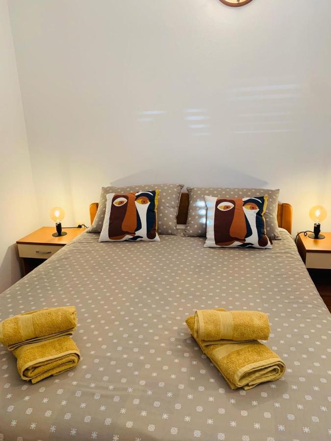 Apartmani Svemir ดราเก ภายนอก รูปภาพ